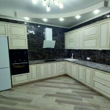 Классическая кухня с патинированными фасадами