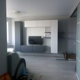 Стенка в квартире студии