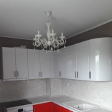 Кухня с гнутыми пленочными фасадами