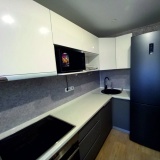 Кухня с интегрированными ручками