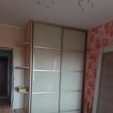 Шкаф купе с крашенным стеклом