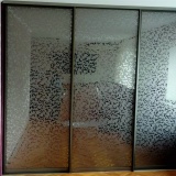 Шкаф купе с декоративным стеклом